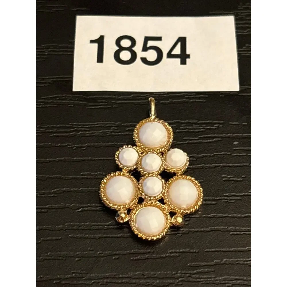 Vintage Gold Tone White Acrylic Cluster Pendant